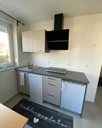 Living & Frankfurt am Main