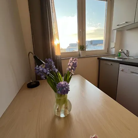 Living & * Frankfurt am Main