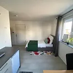 Daire Living & Frankfurt am Main