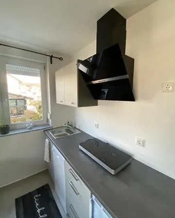 Living & Apartment *