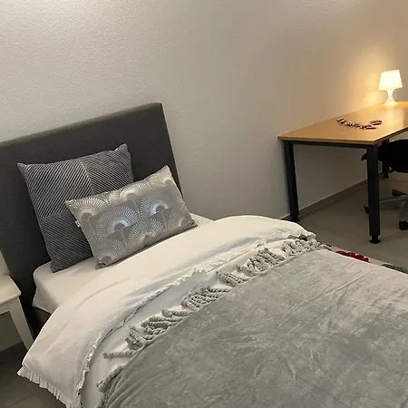 Living & Франкфурт-на-Майне