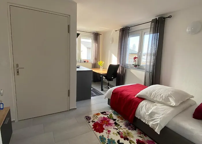 Living & Франкфурт-на-Майне