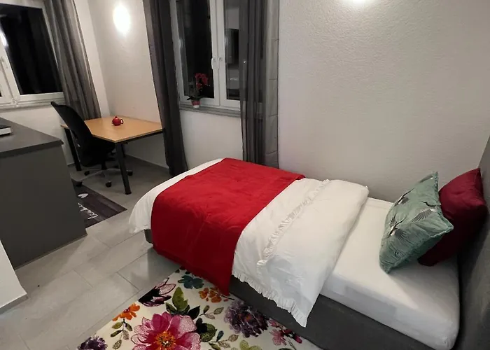 Living & Апартаменты