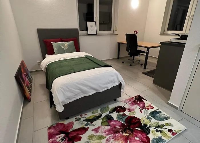 Апартаменты Living & *